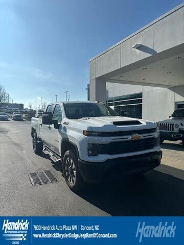 2024 Chevrolet Silverado 2500HD Custom Crew Cab 4WD