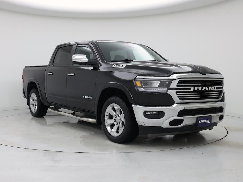 2020 RAM 1500 Laramie Crew Cab 4WD