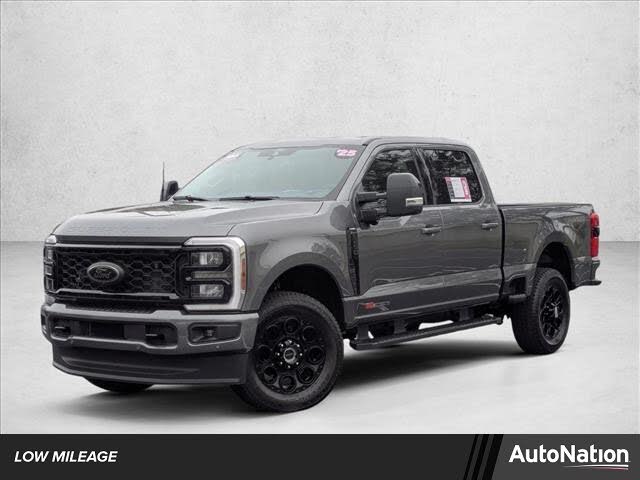 2025 Ford F-250 Super Duty Lariat Crew Cab 4WD