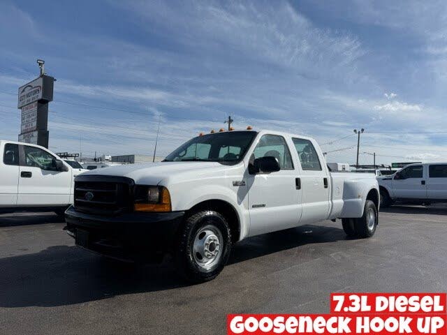 2001 Ford F-350 Super Duty XL Crew Cab SB DRW