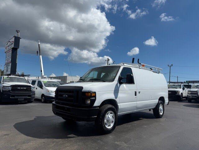 2009 Ford E-Series E-350 Super Duty Cargo Van