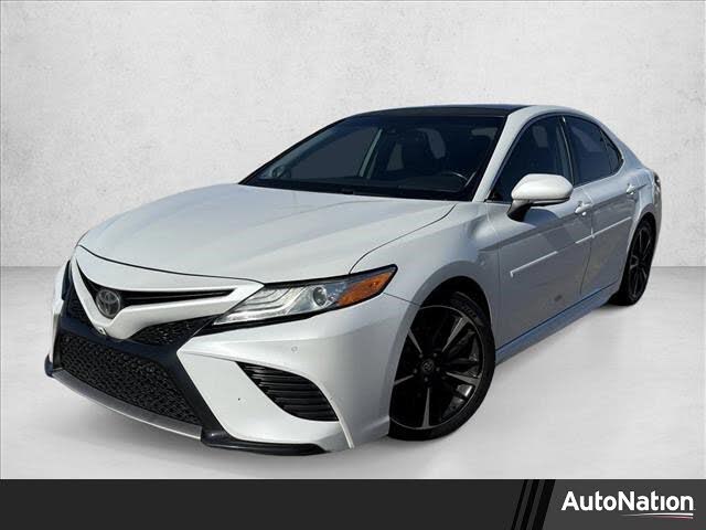 2020 Toyota Camry XSE V6 FWD