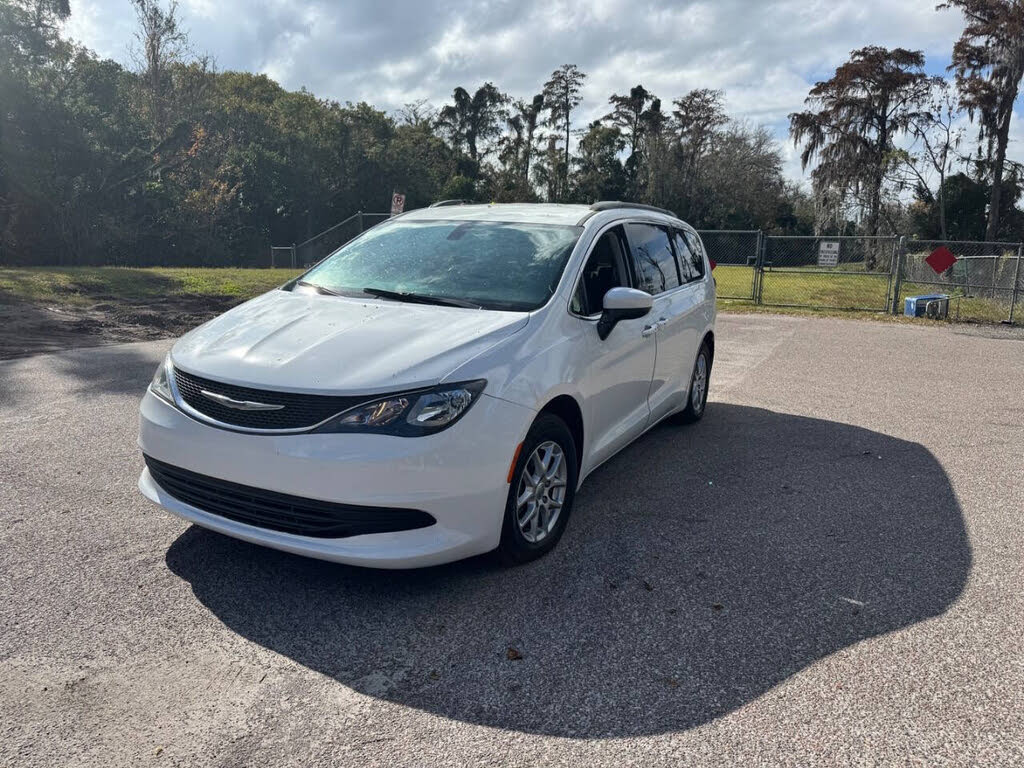 2020 Chrysler Voyager LXi FWD
