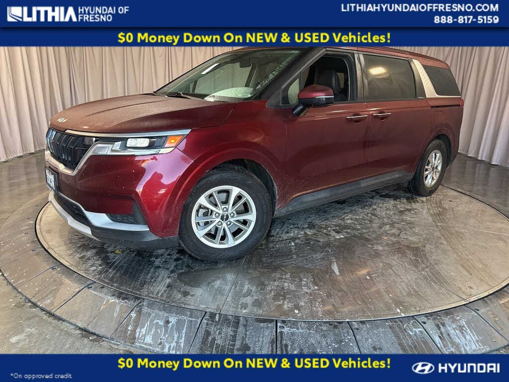 2022 Kia Carnival LX FWD