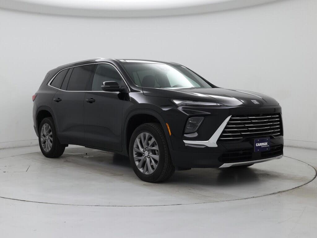 2025 Buick Enclave Preferred FWD