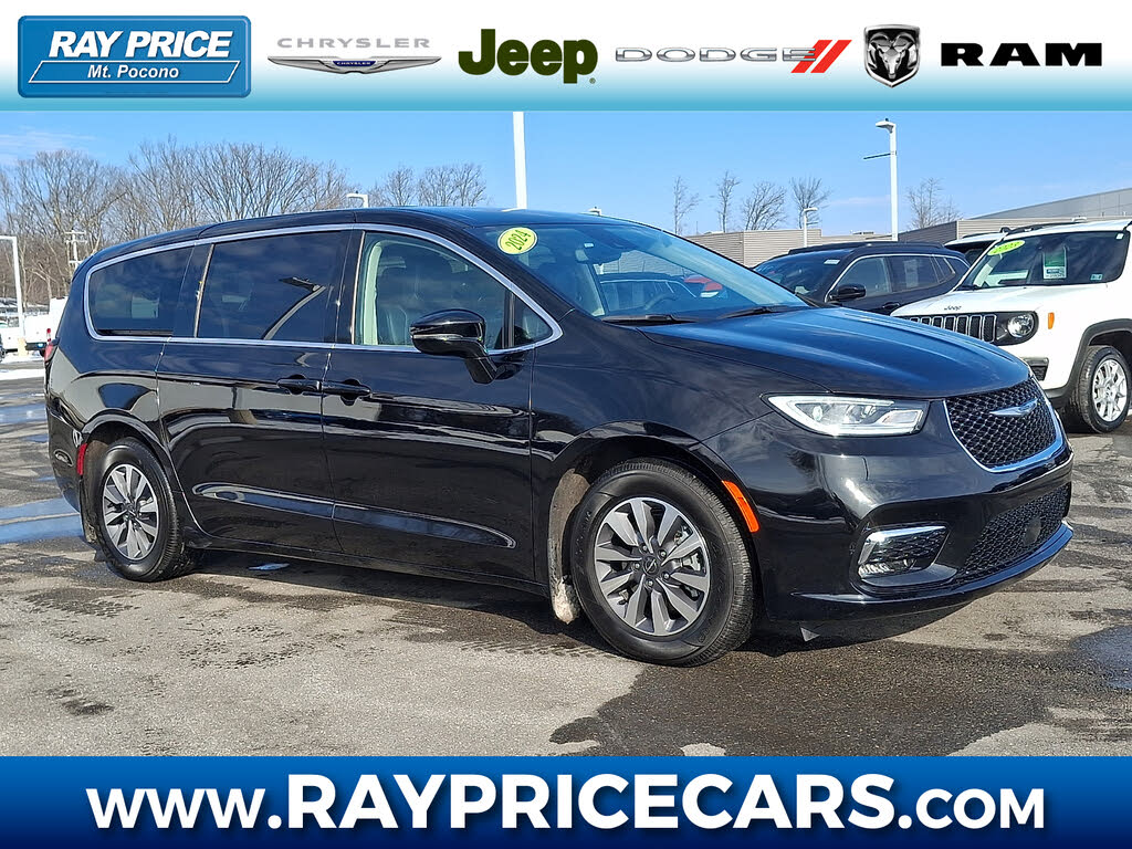 2024 Chrysler Pacifica Hybrid Select FWD