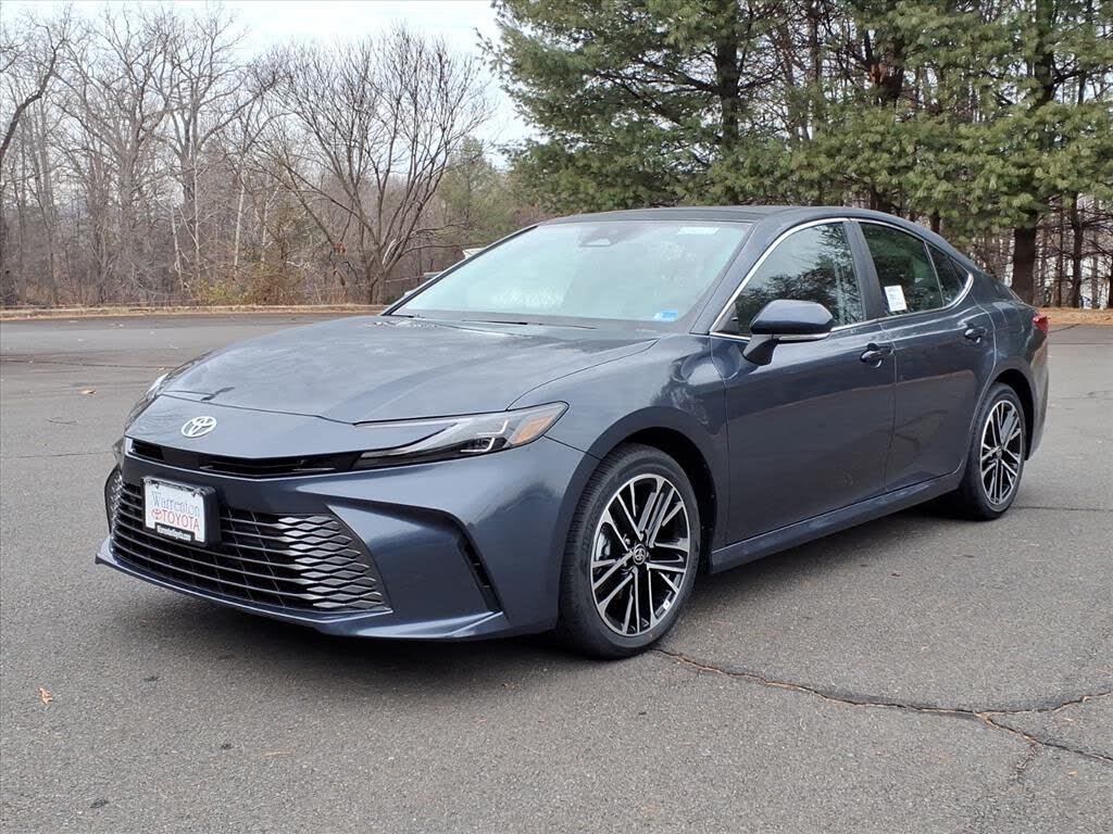 2026 Toyota Camry XLE FWD
