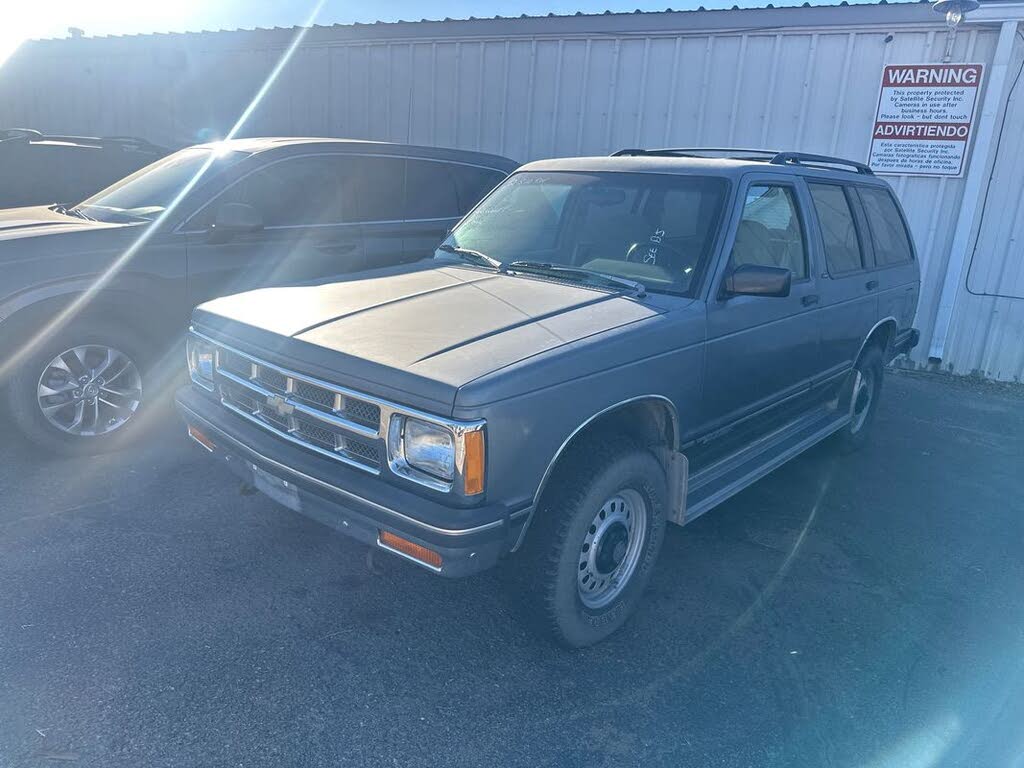 1993 Chevrolet S-10 Blazer 4 Dr Tahoe LT 4WD SUV