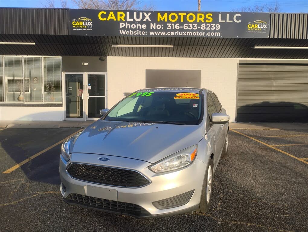 2015 Ford Focus SE Hatchback