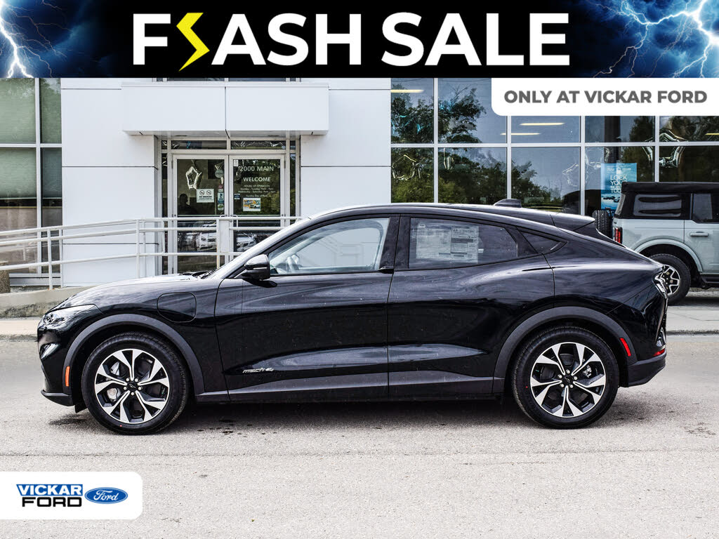 Ford Mustang Mach-E Select AWD 2025