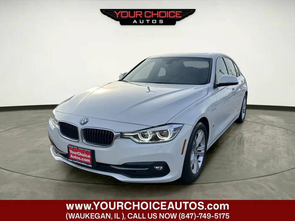 2018 BMW 3 Series 330e iPerformance Sedan RWD
