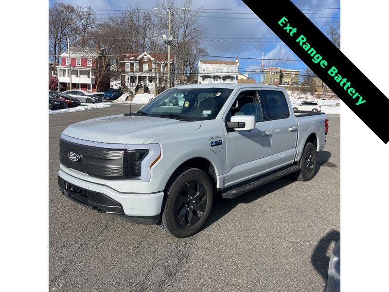 2025 Ford F-150 Lightning Lariat SuperCrew AWD
