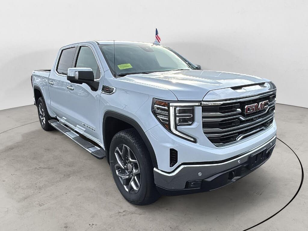 2026 GMC Sierra 1500 SLT Crew Cab 4WD