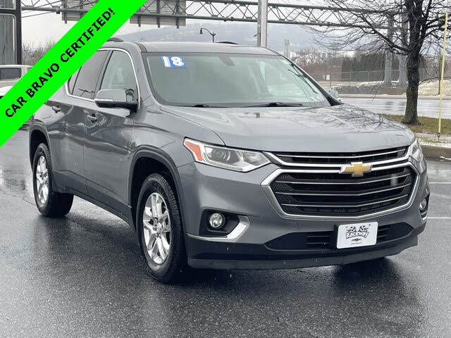 2018 Chevrolet Traverse LT Cloth FWD