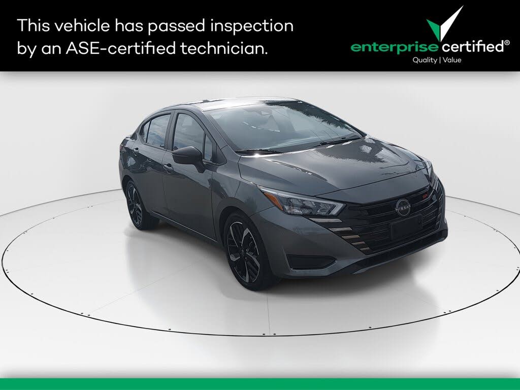 2024 Nissan Versa SR FWD