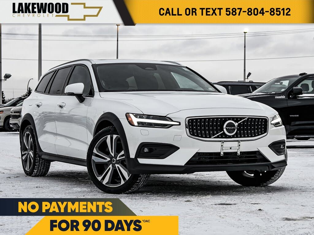 Volvo V60 Cross Country B5 Plus AWD 2025