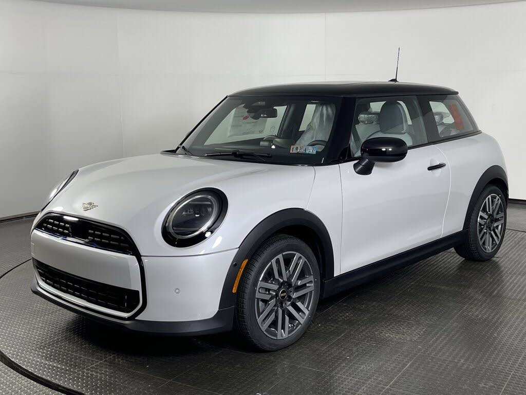 2026 MINI Cooper Oxford Edition 2-Door Hatchback FWD