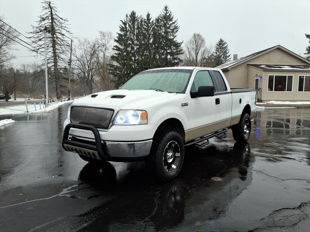 2007 Ford F-150 XLT SuperCab Short Bed 4WD