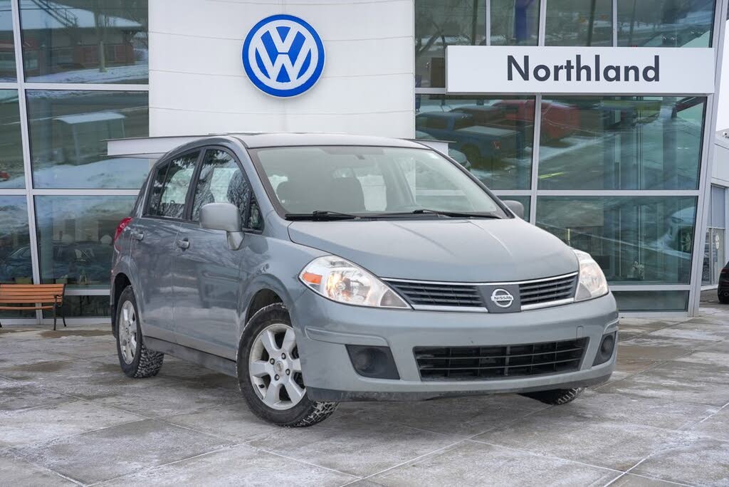 2007 Nissan Versa S Hatchback
