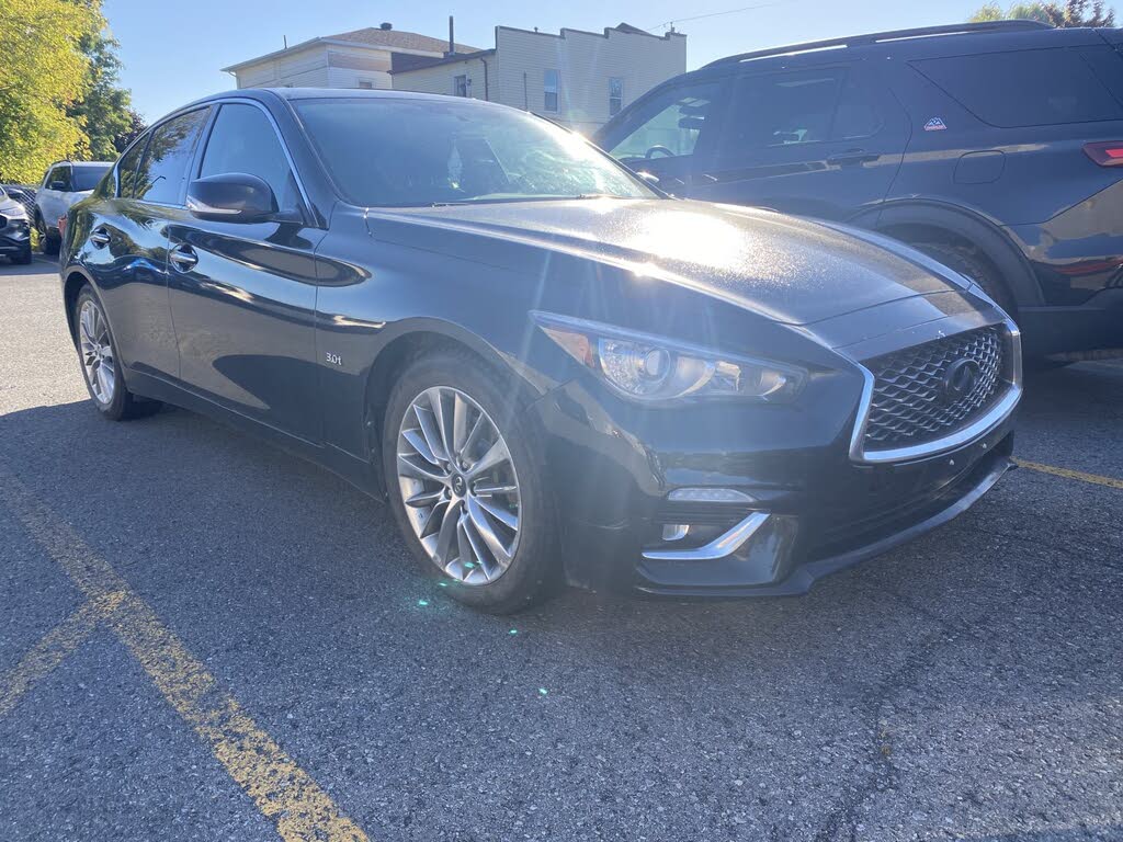 2018 INFINITI Q50 3.0t Luxe AWD