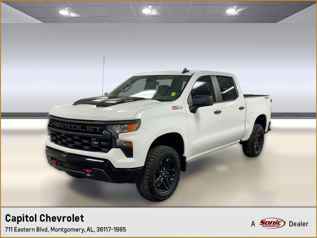 2025 Chevrolet Silverado 1500 Custom Trail Boss Crew Cab 4WD