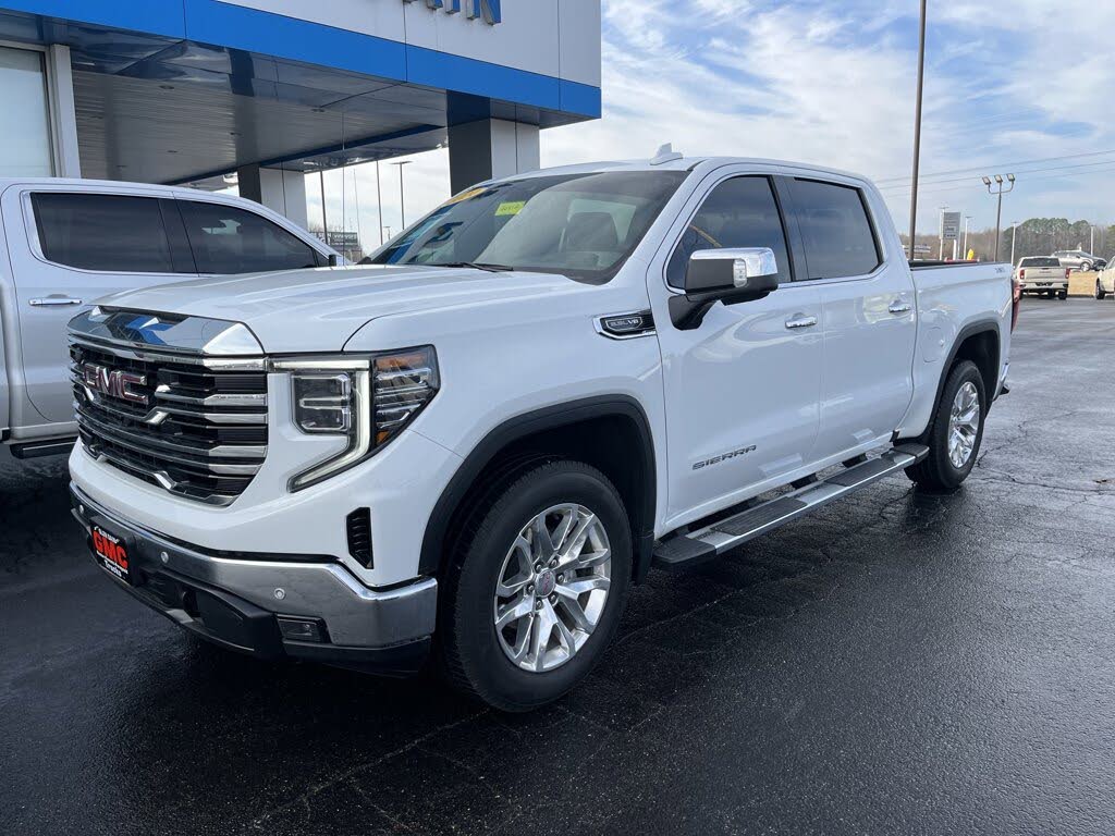 2024 GMC Sierra 1500 SLT Crew Cab 4WD