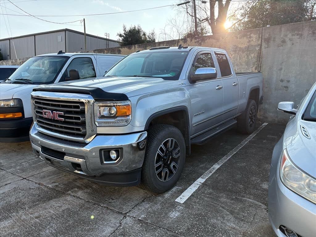 2015 GMC Sierra 2500HD SLT Double Cab SB 4WD