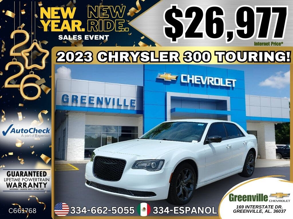2023 Chrysler 300 Touring RWD