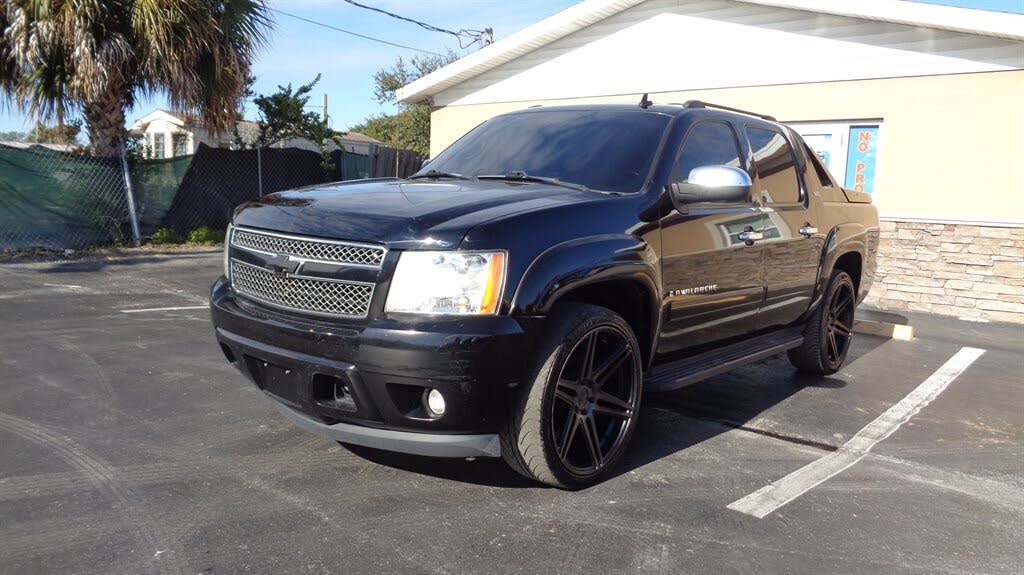 2009 Chevrolet Avalanche LTZ RWD