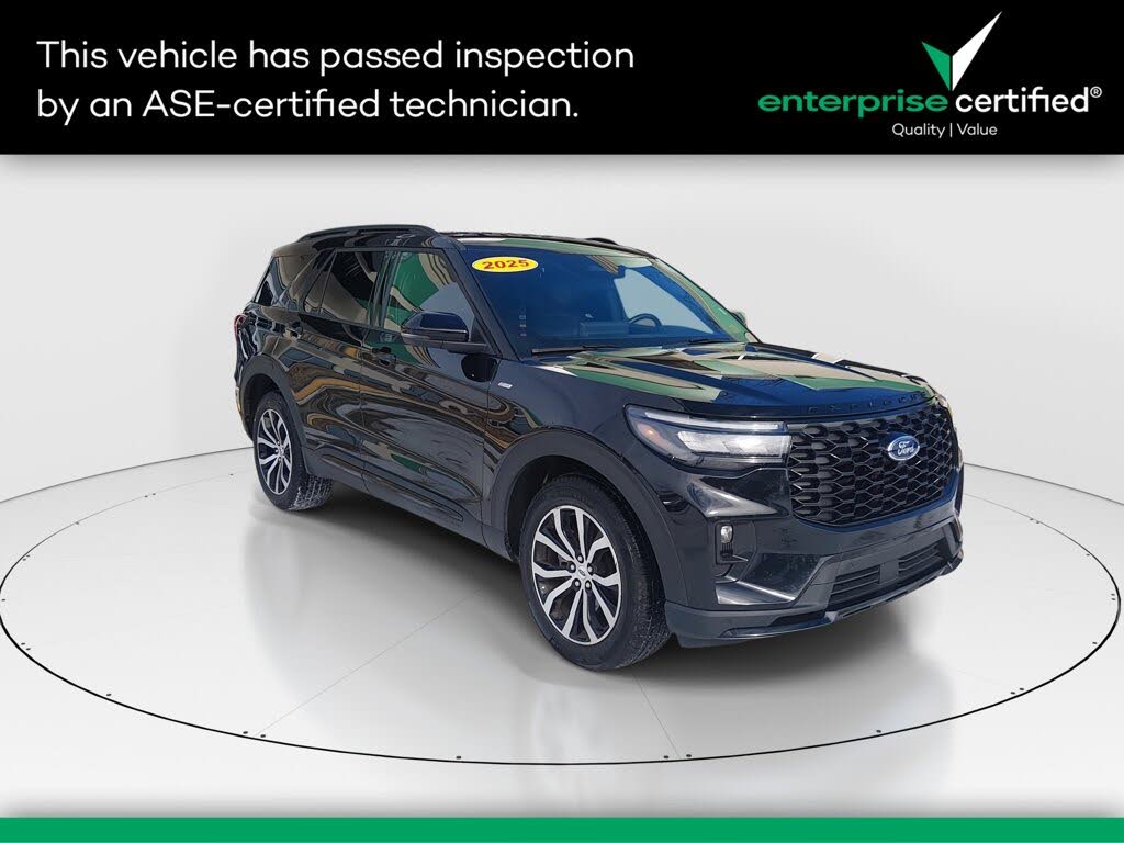 2025 Ford Explorer ST-Line AWD