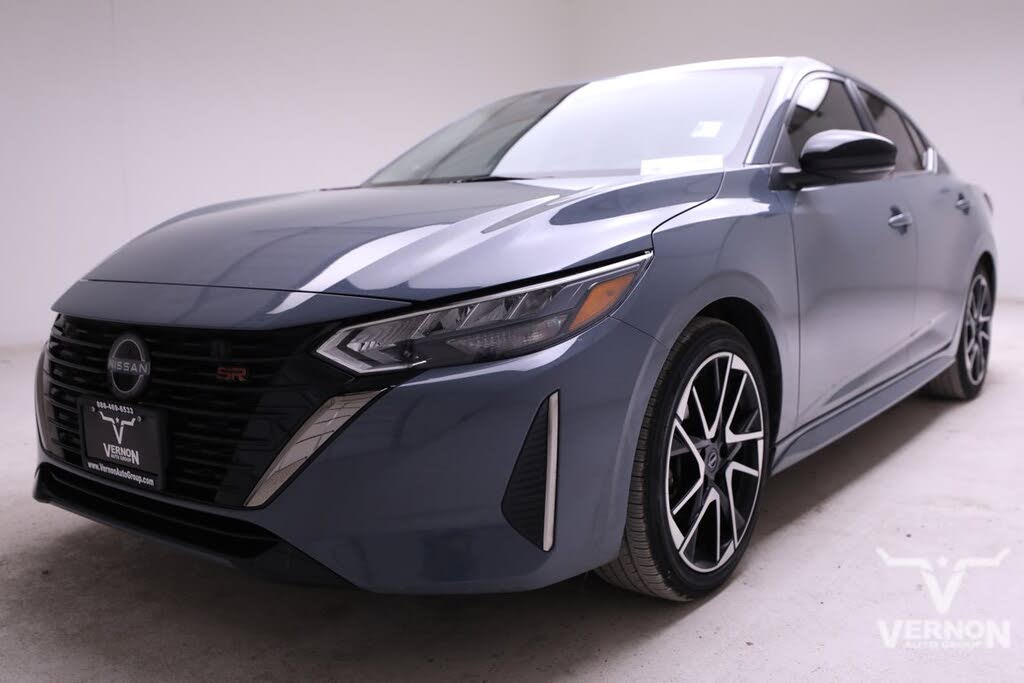 2024 Nissan Sentra SR FWD