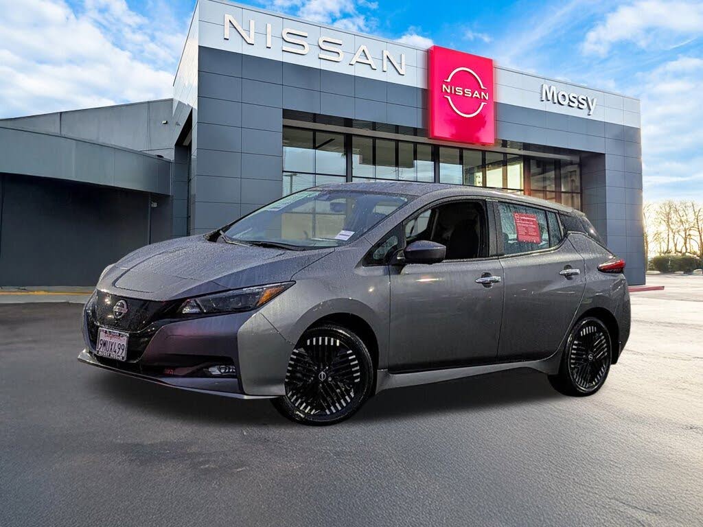2024 Nissan LEAF SV Plus FWD