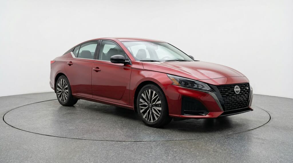 2025 Nissan Altima 2.5 SV FWD