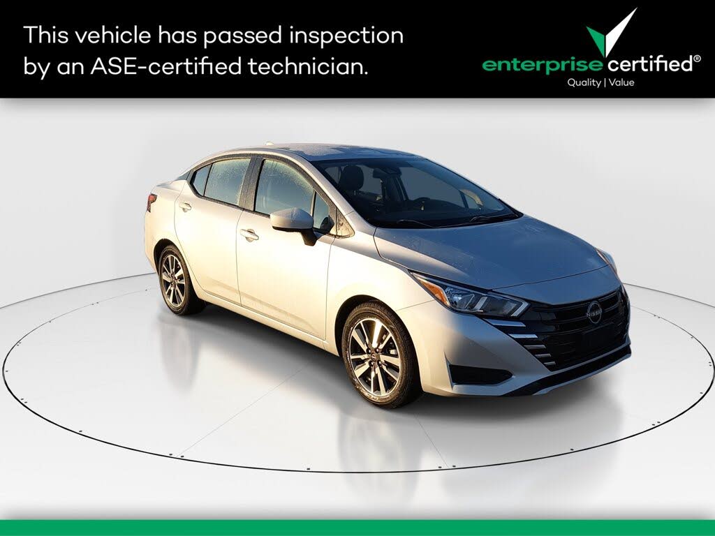 2023 Nissan Versa SV FWD
