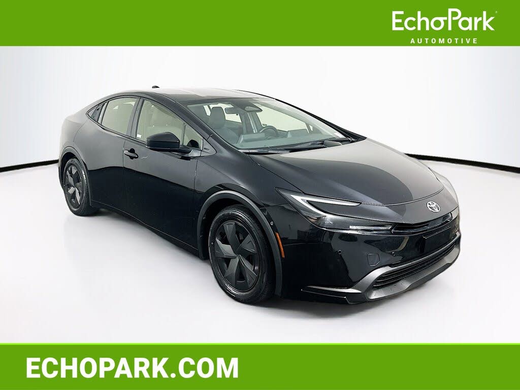 2024 Toyota Prius LE FWD