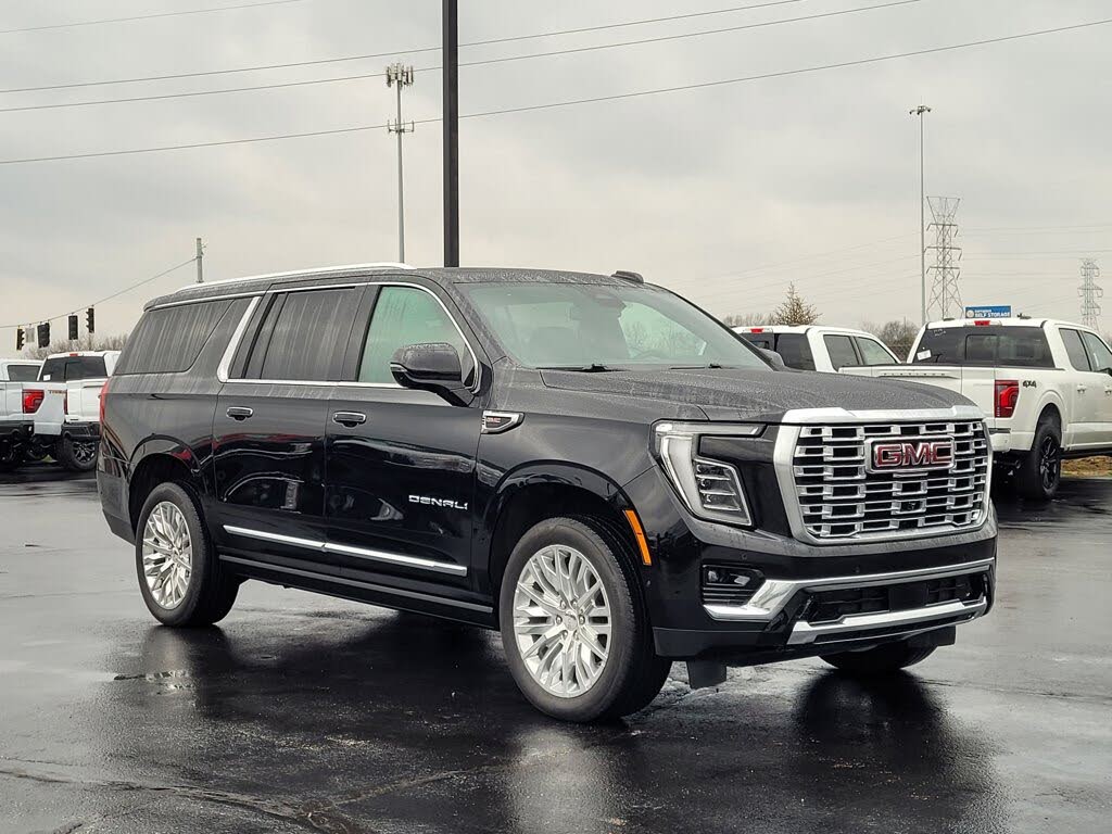 2025 GMC Yukon XL Denali 4WD
