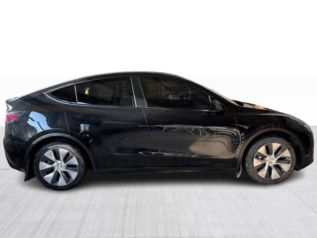 2021 Tesla Model Y Standard Range RWD