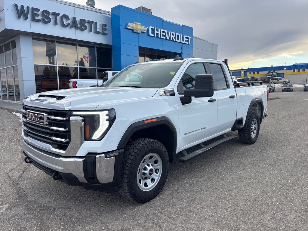 GMC Sierra 2500HD Pro Double Cab 4WD 2024