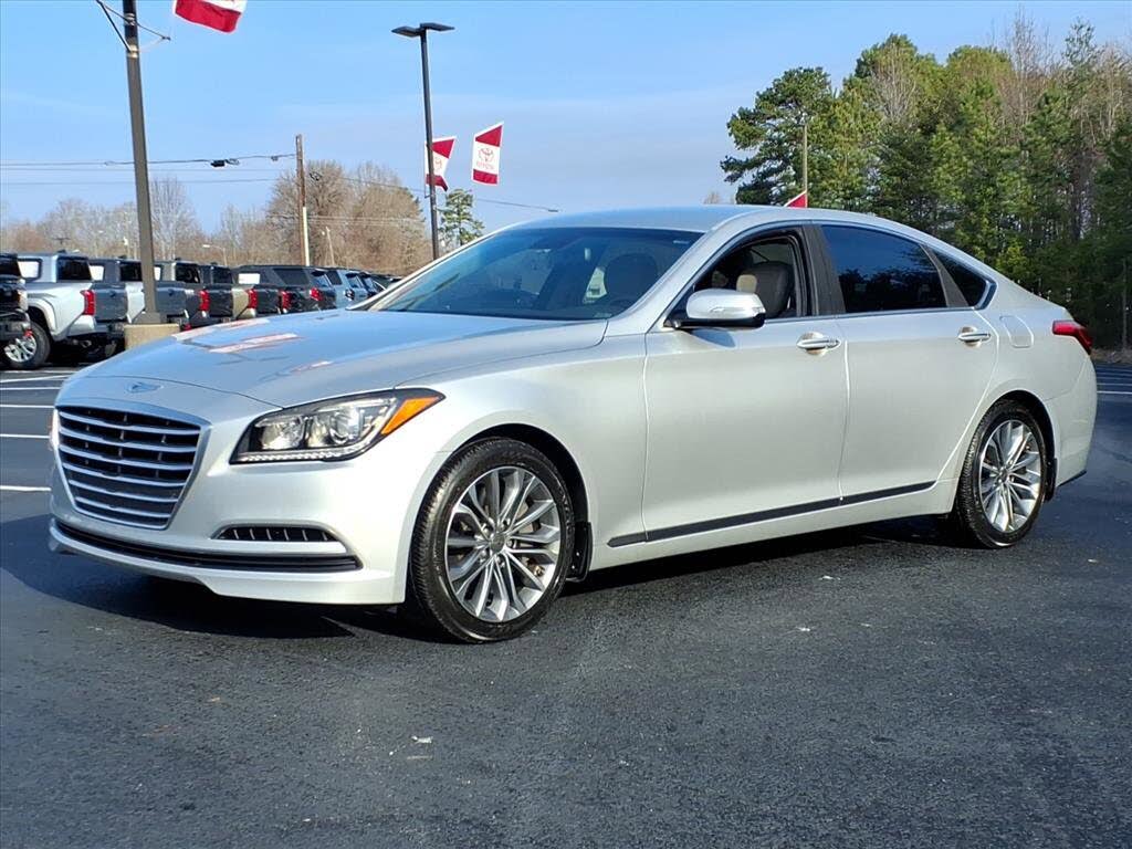 2016 Hyundai Genesis 3.8 RWD
