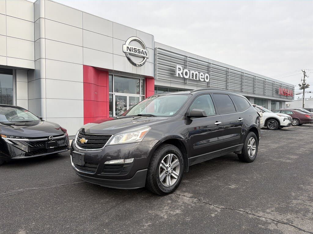2017 Chevrolet Traverse LS AWD