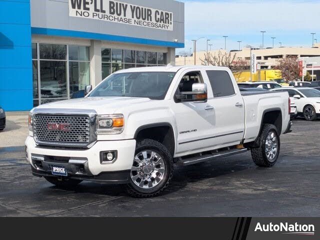 2016 GMC Sierra 2500HD Denali Crew Cab SB 4WD