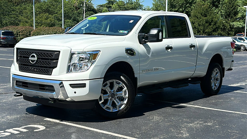 2024 Nissan Titan