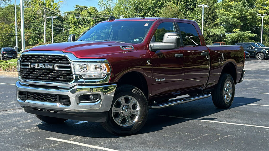2024 RAM 2500 Big Horn Crew Cab 4WD