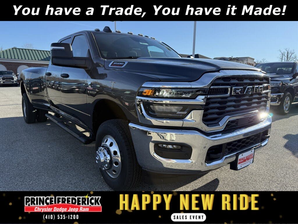 2026 RAM 3500 Tradesman Crew Cab LB DRW 4WD