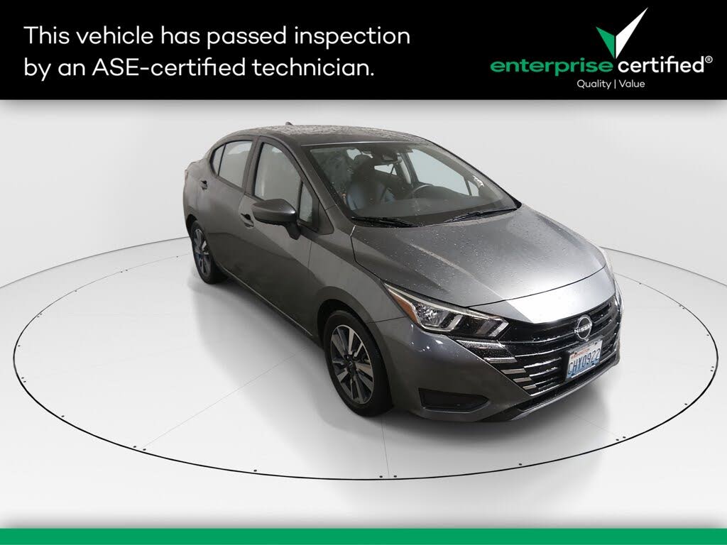 2023 Nissan Versa SV FWD