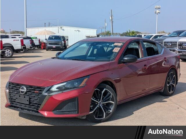 2024 Nissan Altima 2.5 SR FWD