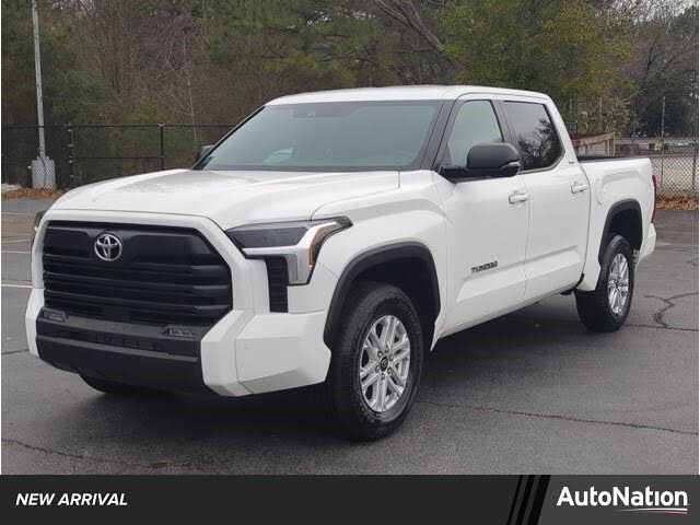 2025 Toyota Tundra SR5 CrewMax Cab 4WD