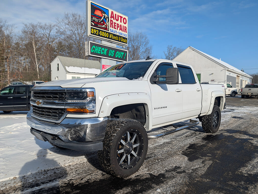 2017 Chevrolet Silverado 1500 LT Crew Cab 4WD