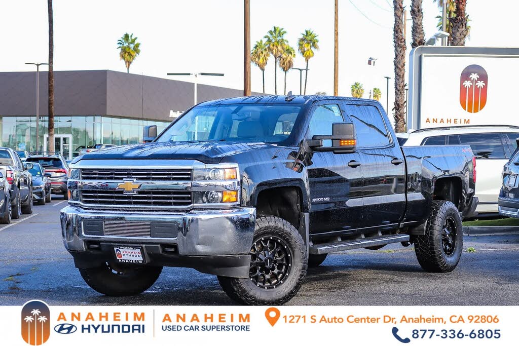 2016 Chevrolet Silverado 2500HD Work Truck Crew Cab 4WD