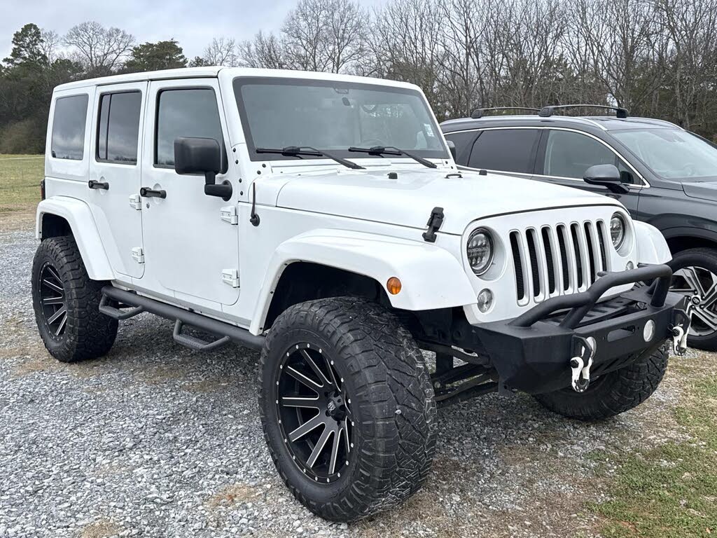 2016 Jeep Wrangler Unlimited Sahara 4WD